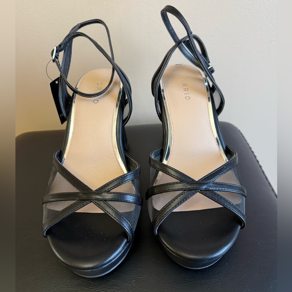 Platform Block Heel Sandal - Picture 2 of 14